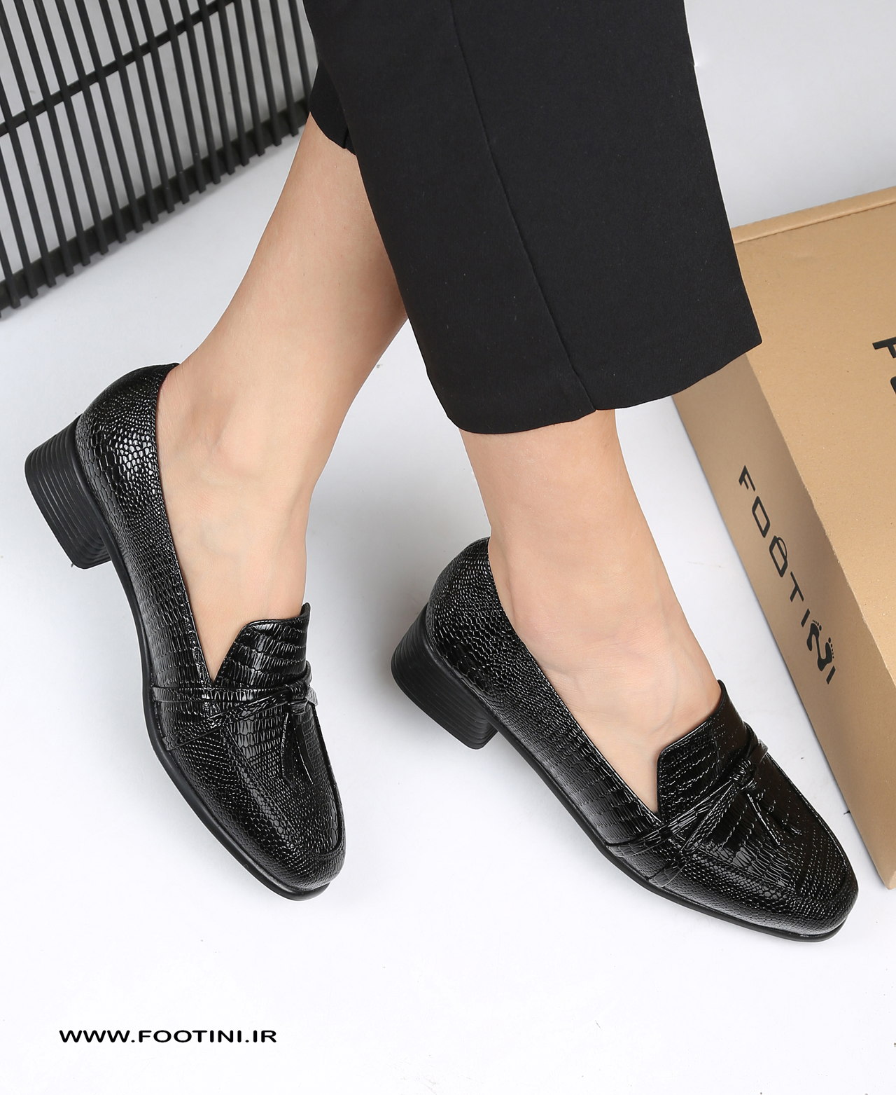 woomans-shoes-618-2 کفش زنانه پوست ماری 618 BT