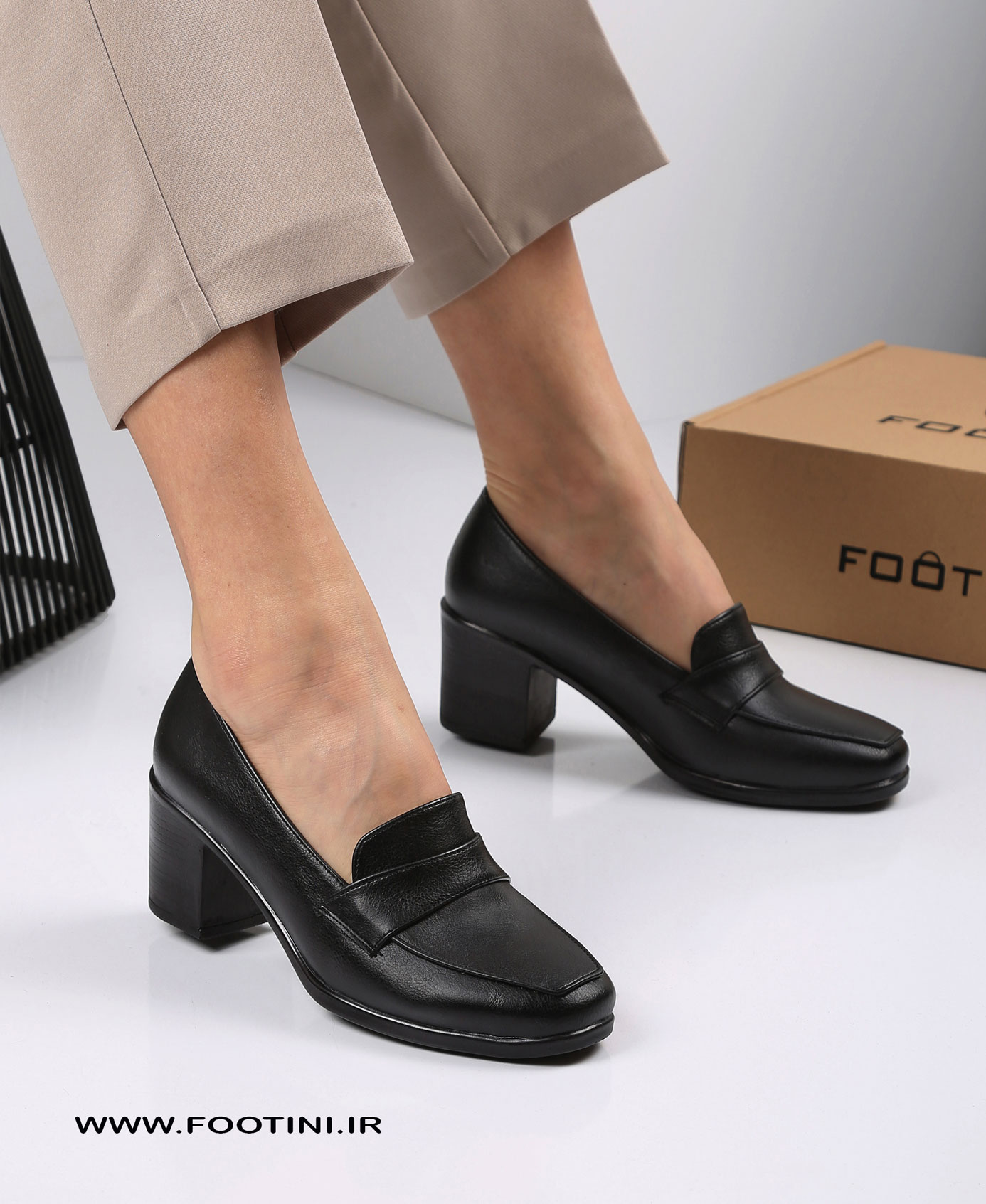 کفش زنانه پاشنه دار آتوسا BT کفش زنانه پاشنه دار آتوسا BT