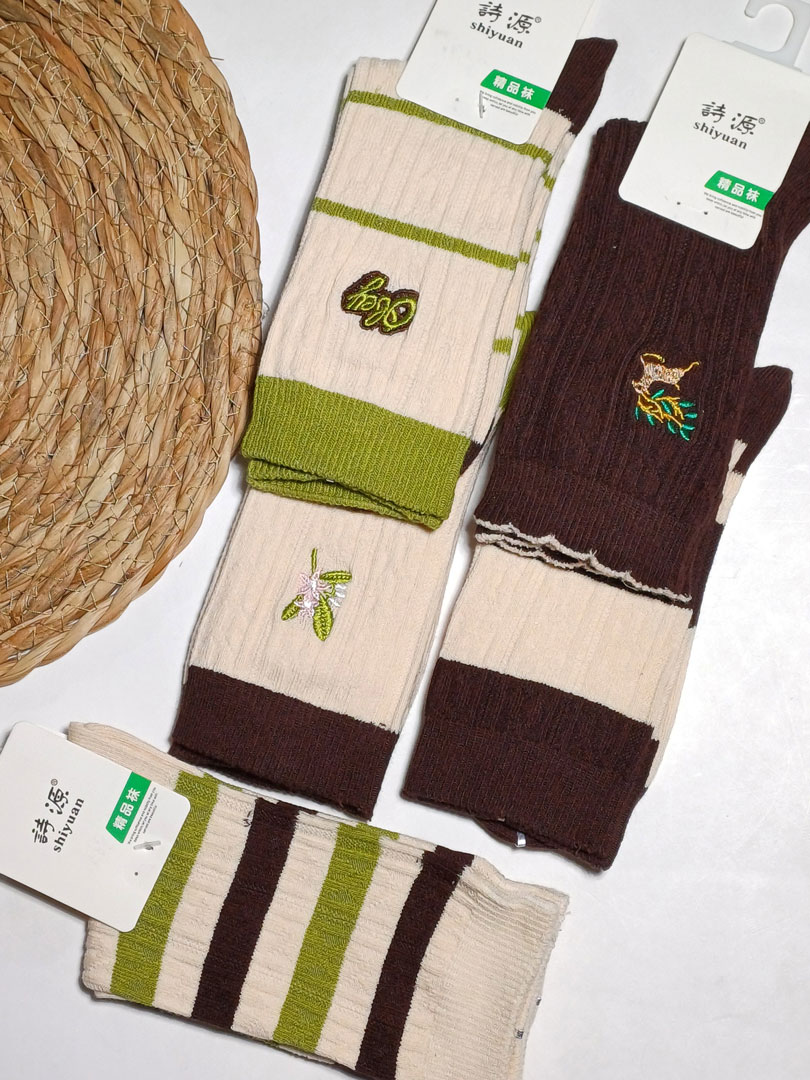 جوراب زنانه ساق دار طرح بهار ZA-فوتینی