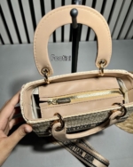 کیف زنانه دیور رافیا 042 PRS