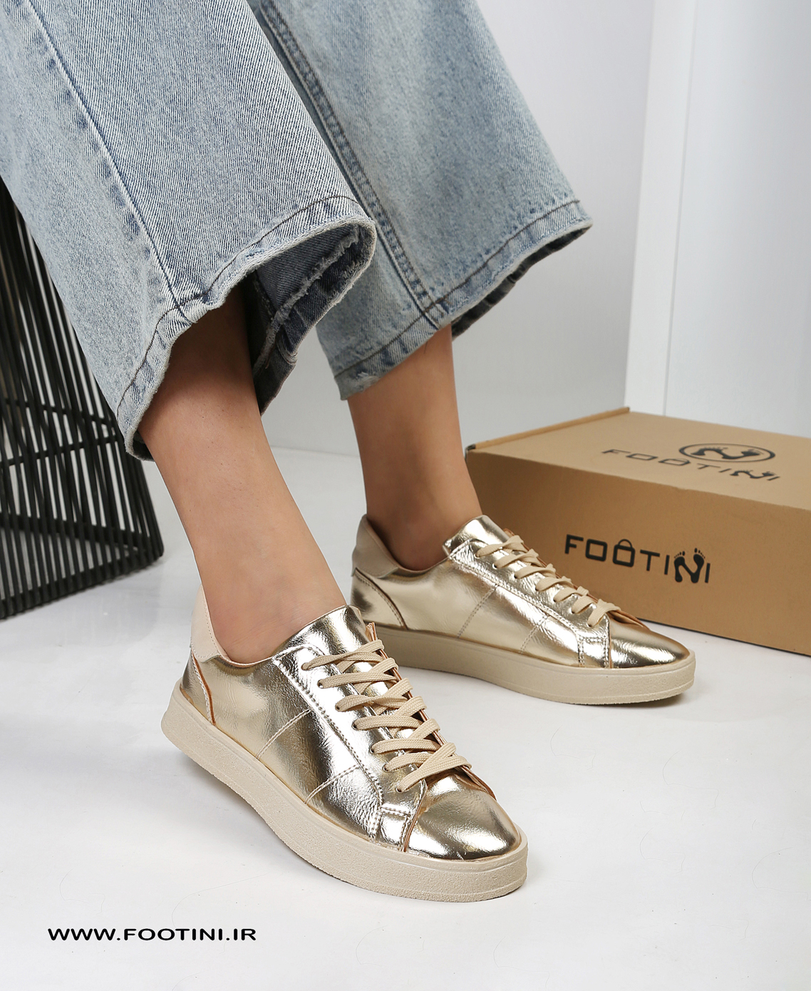 کفش کتونی زنانه MR GOLDEN