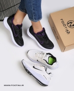 woomans-shoes-nike-black-white-1
