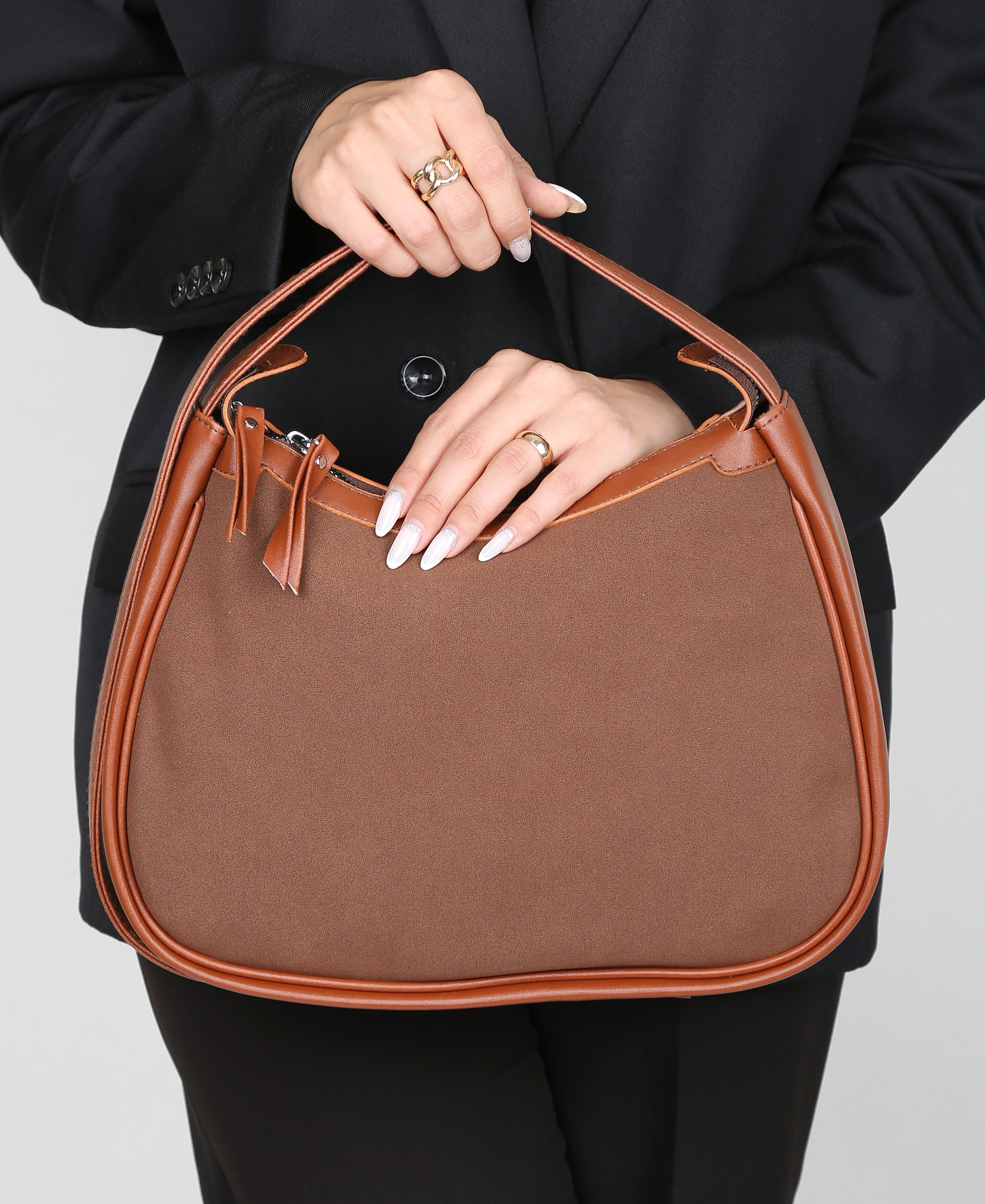 کیف زنانه جیر بغل چرم نیکا 180 AM