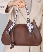 کیف زنانه چرم شالدار پیچ 204 AM